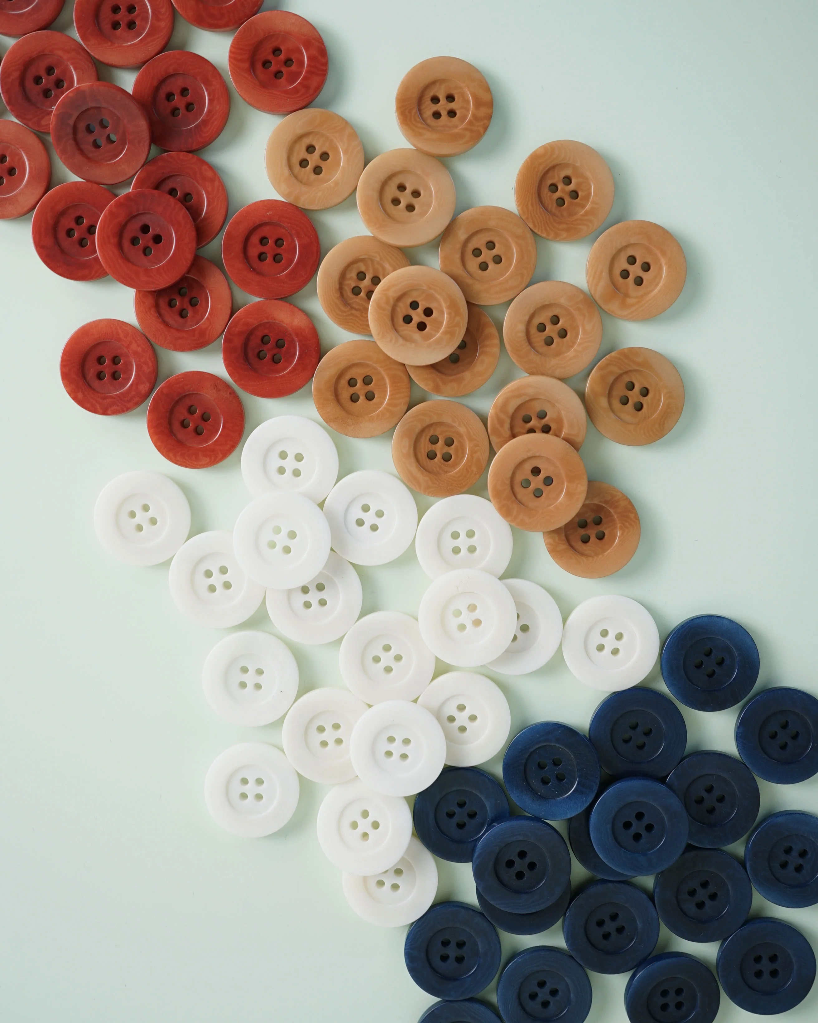 Caramel 1" Corozo Nut Buttons - Image 3